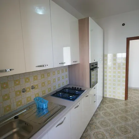 Lido Ariosto Apartment *