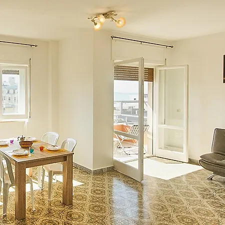 Lido Ariosto Apartment *